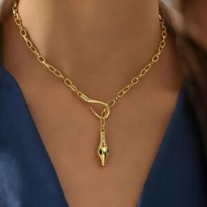 18K Gold Lariet Serpent Snake Chain Necklace w Emerald Green Stones